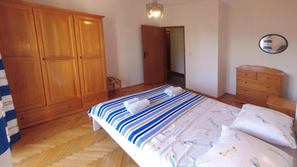 Apartman Dolores คูชิสเต ภายนอก รูปภาพ